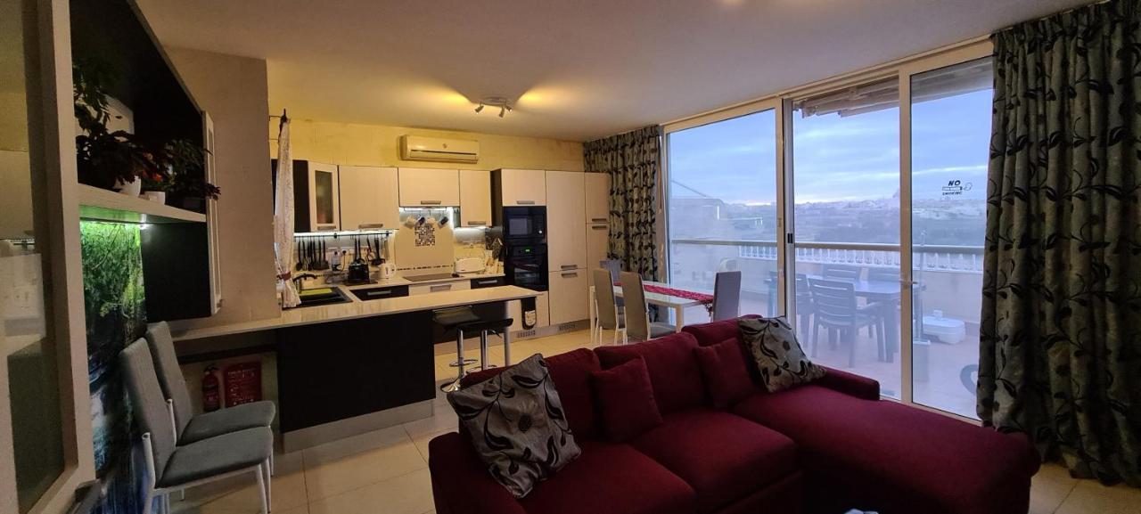 Apartamento Il Bejta Penthouse Qala Exterior foto