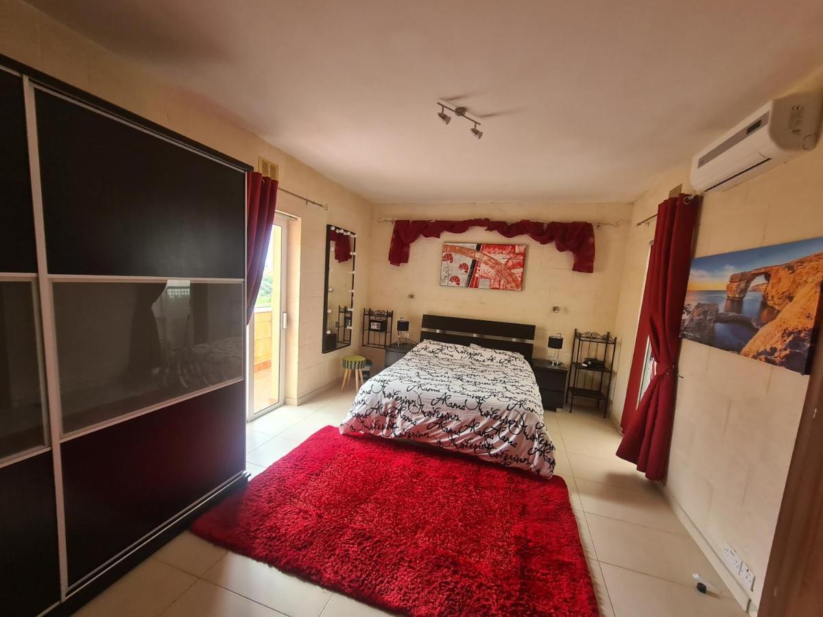 Apartamento Il Bejta Penthouse Qala Exterior foto